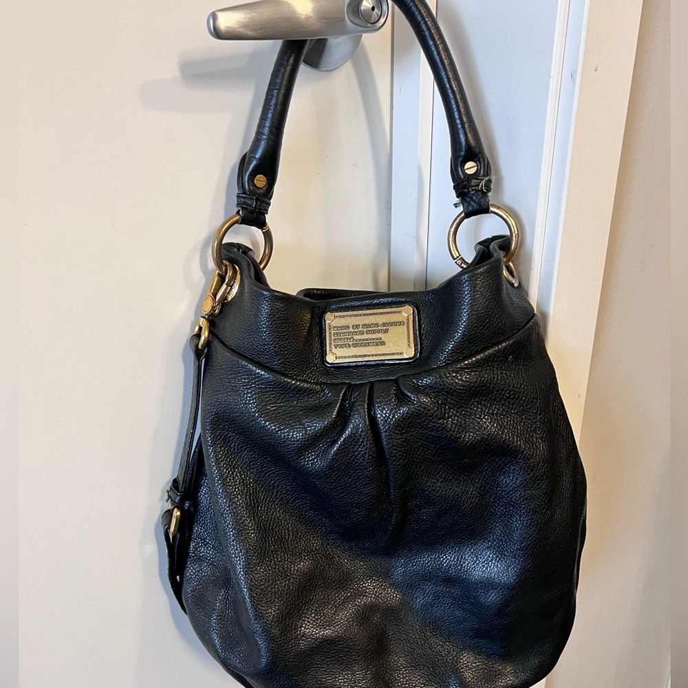 Marc Jacobs black leather bag